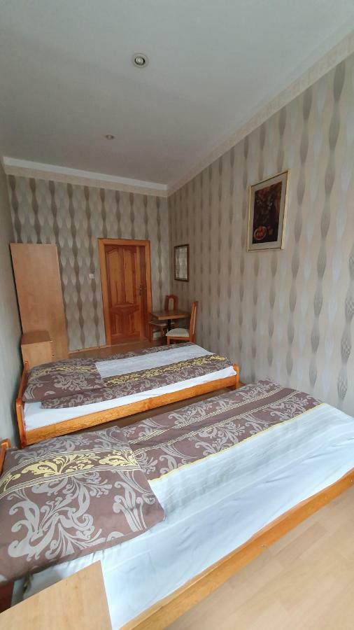 Pokoje Do Wynajecia Piastowska Miedzyrzecz Luaran gambar